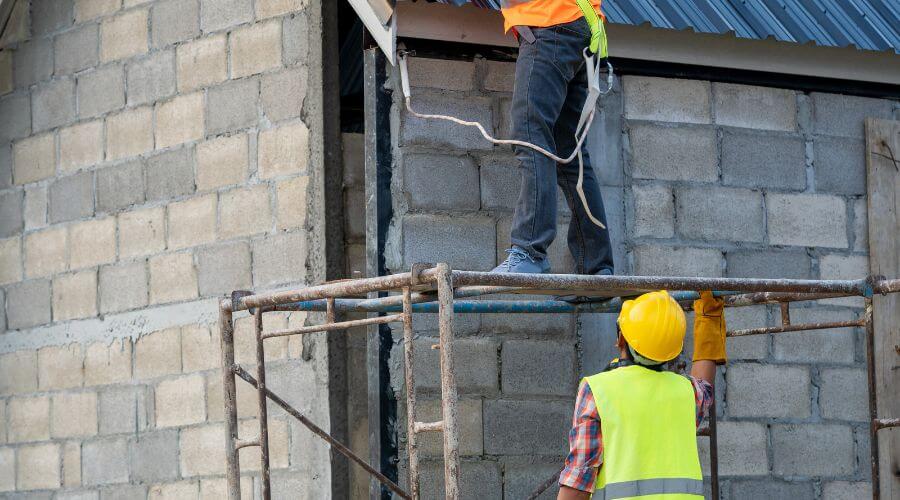 Expert Emergency Roof Repairs services in Williamstown, KY